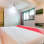 Collection O Hotel Pearl Residency
