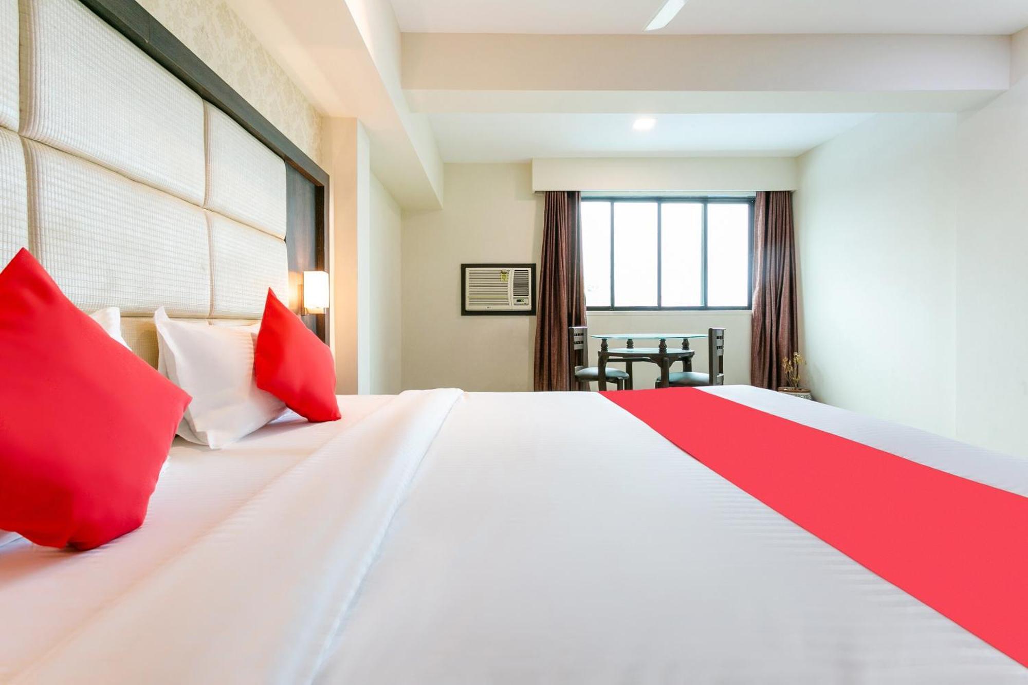 Collection O Pearl Residency Hotel